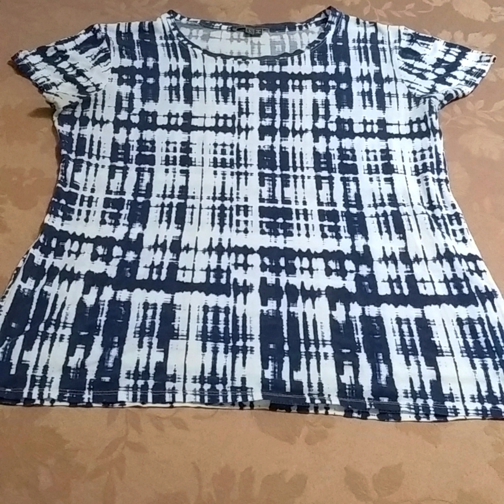 Vince women's short sleeve top, size L, blue/white